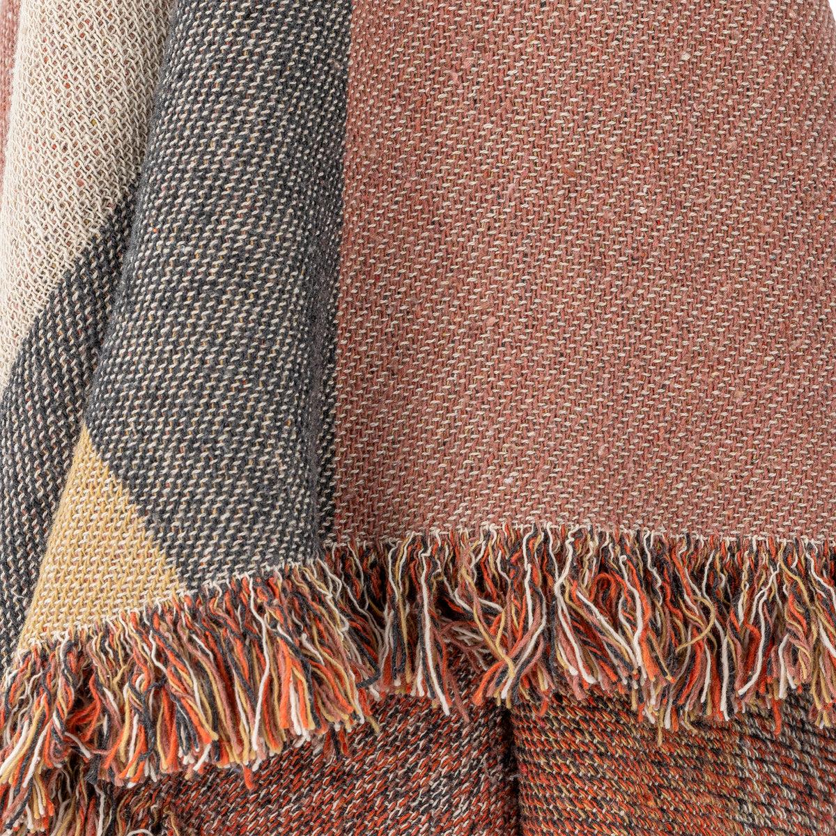 Arnie recycled throw