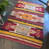 Medallion design Turkish kilim